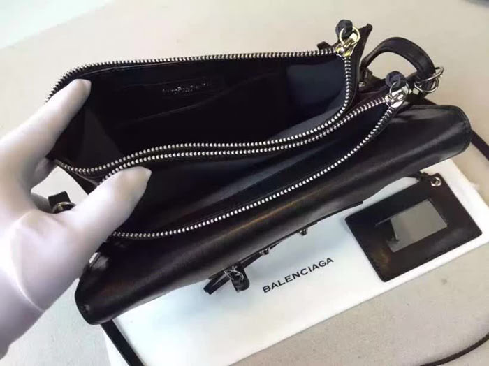 BALENCIAG巴黎世家 信封包 大號 可當手包可斜挎  BL1636